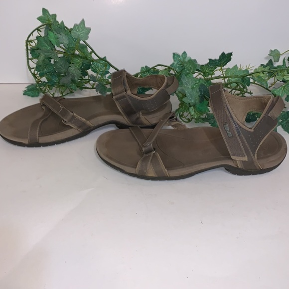 Teva Sandals (M444) - Picture 4 of 7